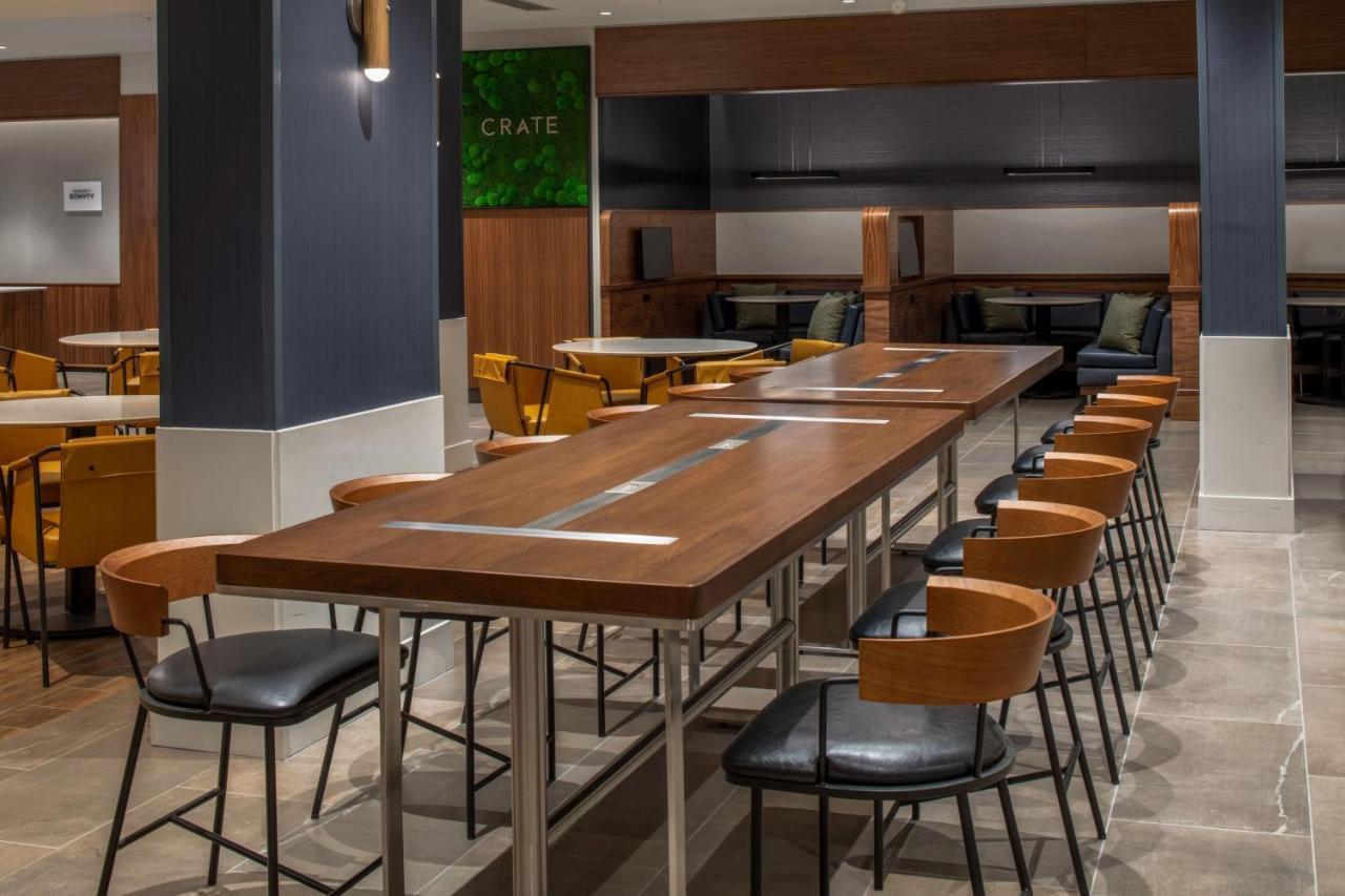 Courtyard By Marriott Olympia Hotell Exteriör bild